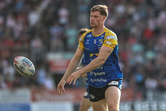 Betfred Super League round 15 St Helens v Leeds Rhinos