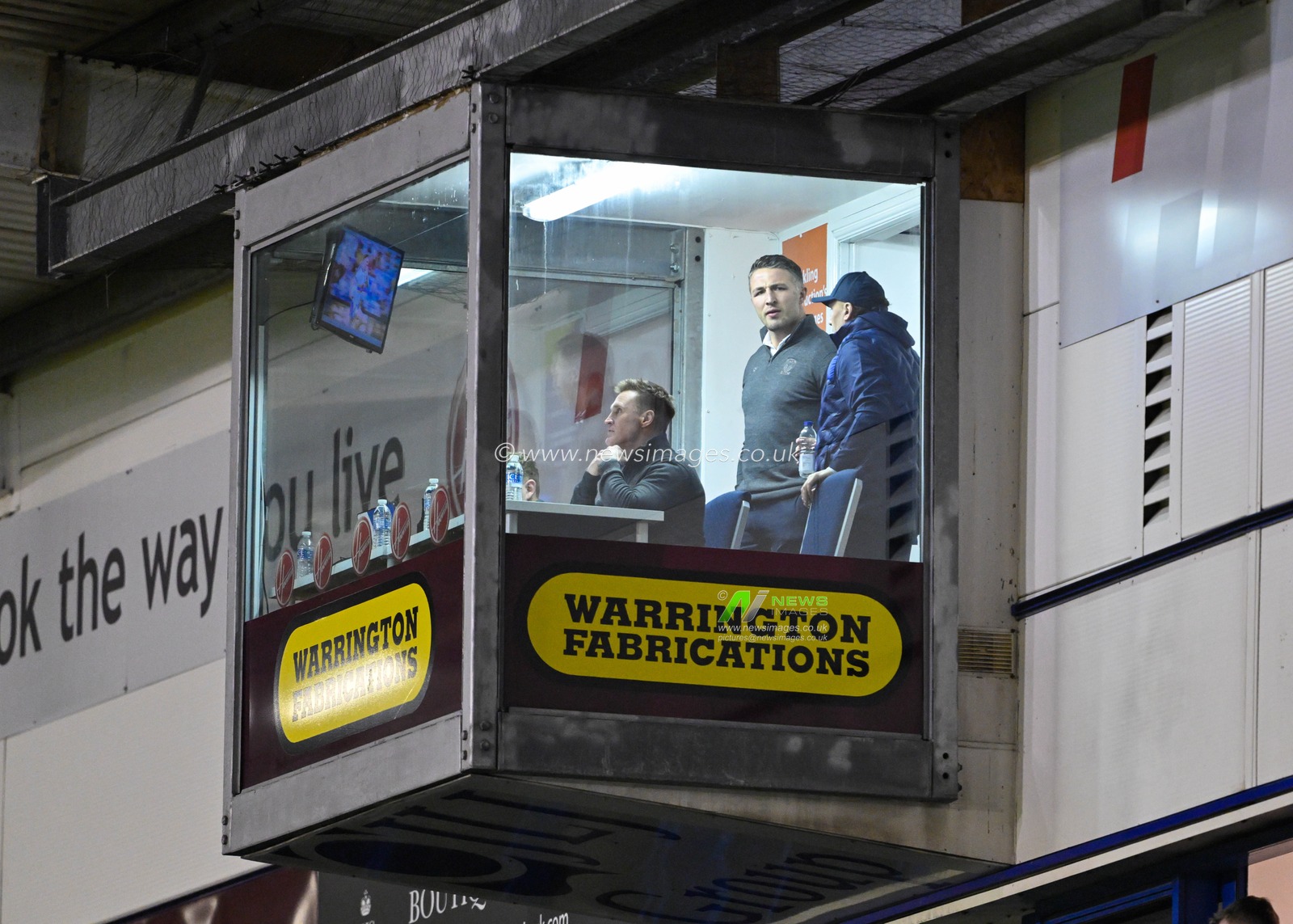 Sam Burgess Head Coach of Warrington Wolves watches on the match, during the Betfred Super League Round 2 match Warrington Wolves vs Hull FC at Halliwell Jones Stadium, Warrington, United Kingdom, 23rd February 2024

(Photo by Cody Froggatt/News Images)