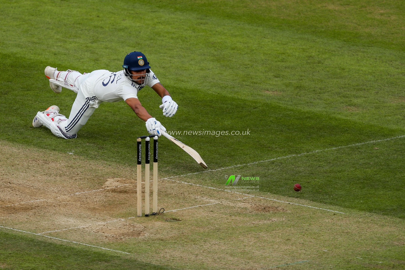 Dhruv Jurel of India dives to the crease during the 5th Rothesay Test Match Day 3 England vs India at The Kia Oval, London, United Kingdom, 2nd August 2025

(Photo by Izzy Poles/News Images)