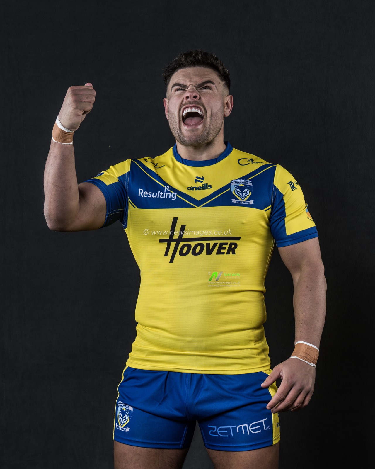 Joe Philbin in the Home kit during the Warrington Wolves Team media day at Warrington wolves training centre, Warrington, United Kingdom, 16th January 2025

(Photo by Craig Thomas/News Images)