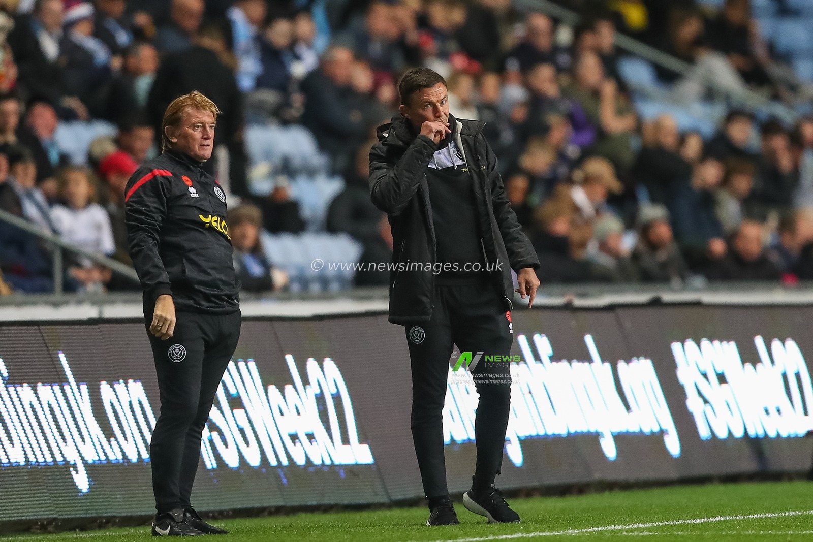 Paul Heckingbottom manager of Sheffield United during the Sky Bet Championship match Coventry City vs Sheffield United at Coventry Building Society Arena, Coventry, United Kingdom, 19th October 2022

(Photo by Gareth Evans/News Images)