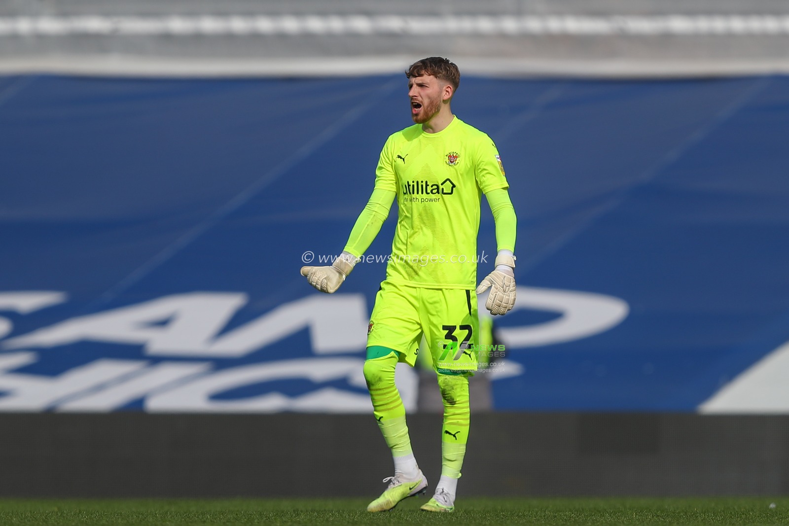 Daniel Grimshaw #32 of Blackpool gives his teammates instructions during the Sky Bet Championship match Birmingham City vs Blackpool at St Andrews, Birmingham, United Kingdom, 22nd April 2023

(Photo by Gareth Evans/News Images)