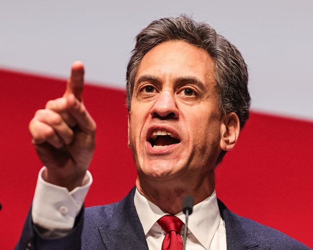 Ed Milliband MP, Secretary of State for Energy Security and Net Zero addresses conference during the Labour Party Annual Conference 2025 Day 4 at ACC, Liverpool, United Kingdom, 1st October 2025

(Photo by Mark Cosgrove/News Images)