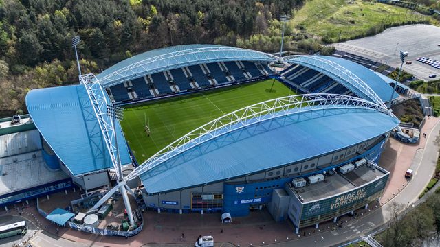Betfred Super League Huddersfield Giants v Catalans Dragons
