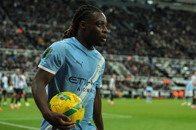 Jeremy Doku of Manchester City during the Carabao Cup Semi-finals First Leg Newcastle United vs Manchester City at St. James's Park, Newcastle, United Kingdom, 13th January 2026

(Photo by Mark Cosgrove/News Images)