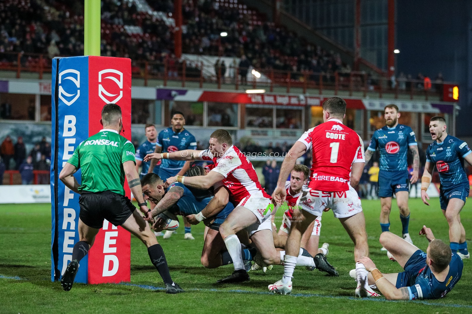 Paul Vaughan #10 of Warrington Wolves goes over for a try and makes the score 10-16 in the second half of the Betfred Super League Round 4 match Hull KR vs Warrington Wolves at Sewell Group Craven Park, Kingston upon Hull, United Kingdom, 10th March 2023

(Photo by James Heaton/News Images)