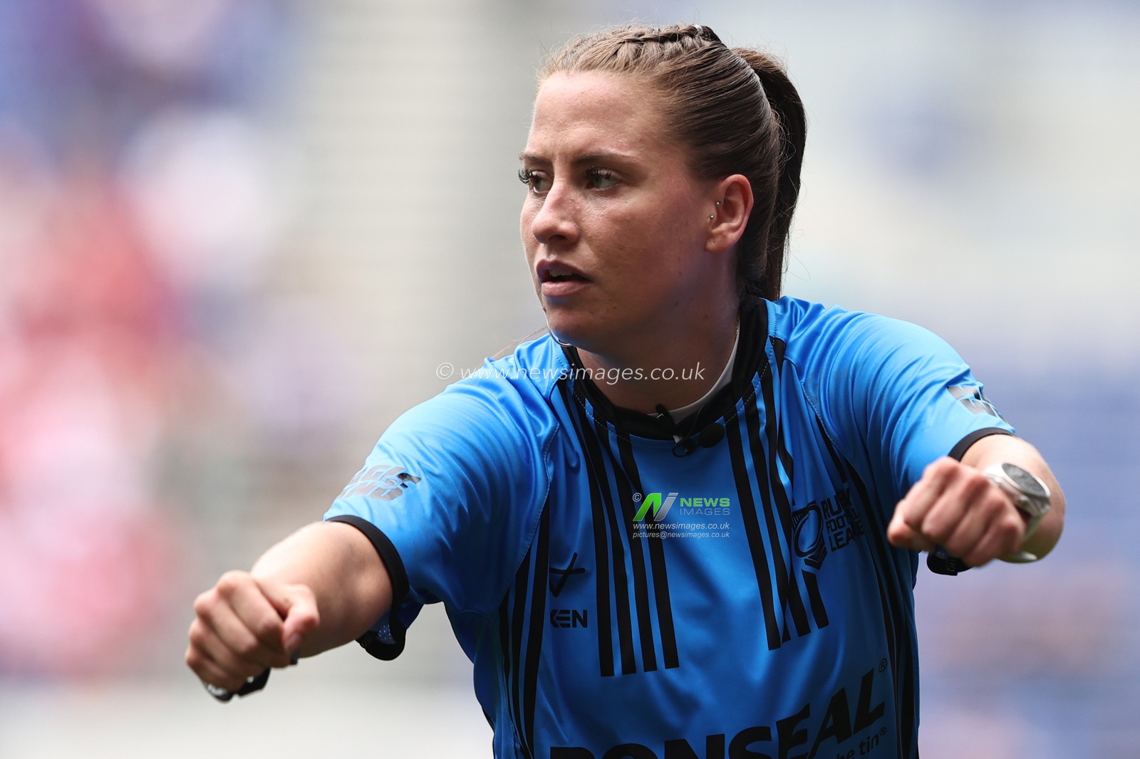 referee Tara Jones during the Betfred Super League Magic Weekend match Huddersfield Giants vs York Knights at Hill Dickinson Stadium, Liverpool, United Kingdom on 04 July 2026

(Photo by Alfie Cosgrove/News Images)