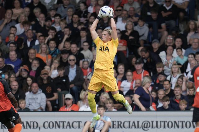 AntonÃ­n KinskÃ½ of Tottenham Hotspur during the Pre-season friendly match Luton Town vs Tottenham Hotspur at Kenilworth Road, Luton, United Kingdom, 26th July 2025

(Photo by Harvey Murphy/News Images)