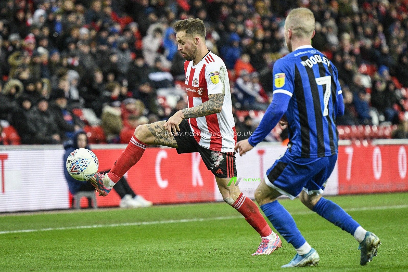 11th February 2020, Stadium Of Light, Sunderland, England; Sky Bet League 1, Sunderland v Rochdale : Chris Maguire (7) of Sunderland controls the ball