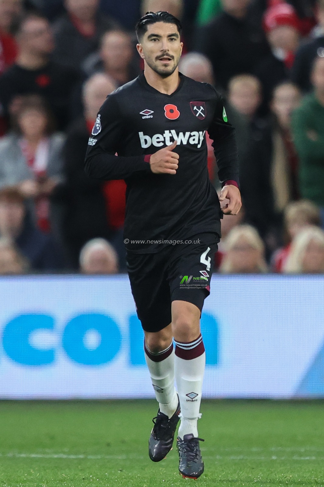 Carlos Soler of West Ham during the Premier League match Nottingham Forest vs West Ham United at City Ground, Nottingham, United Kingdom, 2nd November 2024

(Photo by Alfie Cosgrove/News Images)