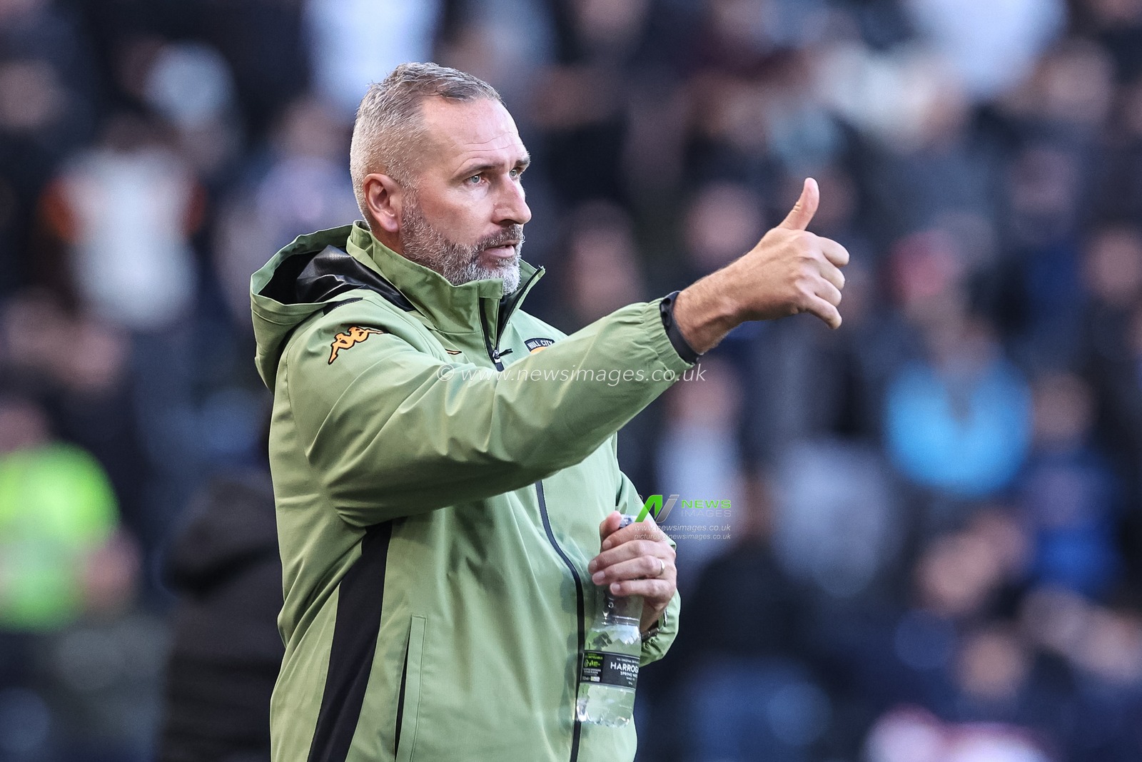 Tim Walter manager of Hull City reacts in the technical area during the Sky Bet Championship match Hull City vs Sunderland at MKM Stadium, Hull, United Kingdom, 20th October 2024

(Photo by Mark Cosgrove/News Images)
