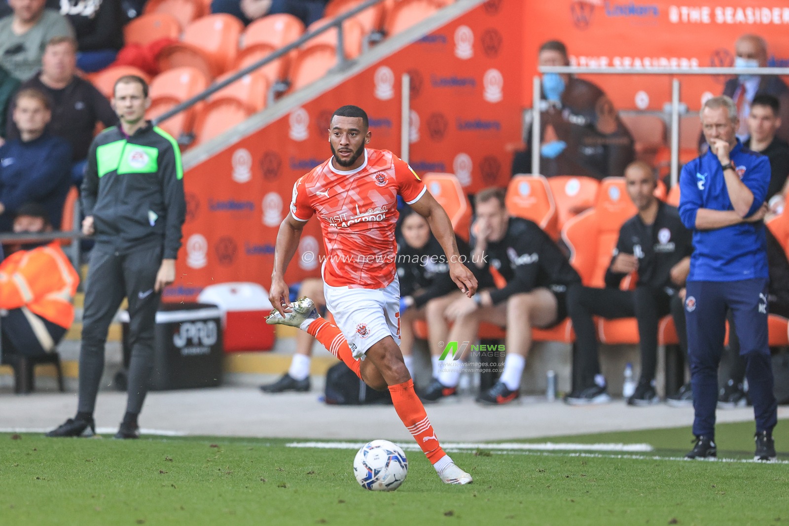 Keshi Anderson #10 of Blackpool in action during the game