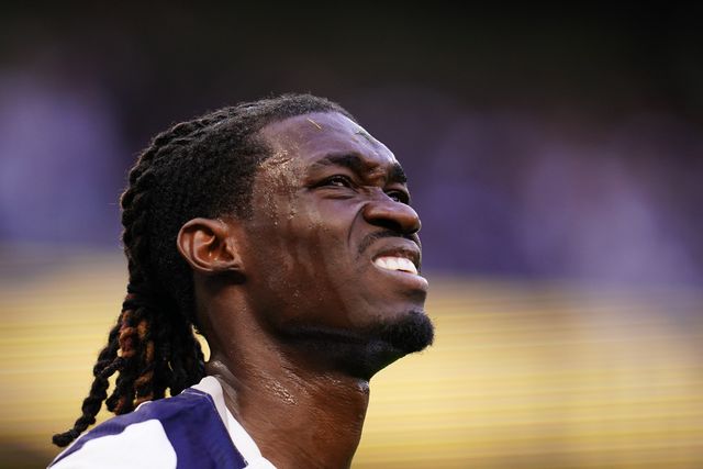 Yves Bissouma of Tottenham Hotspur during the Premier League match Tottenham Hotspur vs Brighton & Hove Albion at Tottenham Hotspur Stadium, London, United Kingdom on 18 April 2026

(Photo by Harvey Murphy/News Images)