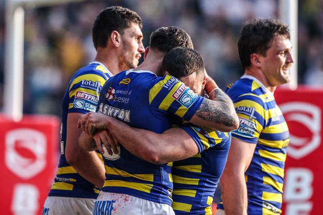 Matty Ashton of Warrington Wolves celebrates his try during the Betfred Super League round 5 match Warrington Wolves vs Castleford Tigers at The Halliwell Jones Stadium, Warrington, United Kingdom on 21 March 2026

(Photo by Alfie Cosgrove/News Images)