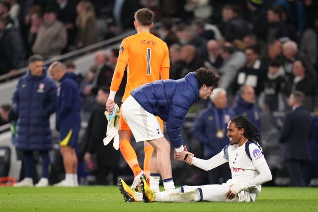 Tottenham hotspur players at full time during the UEFA Champions League match Tottenham Hotspur vs Atletico Madrid at Tottenham Hotspur Stadium, London, United Kingdom on 18 March 2026

(Photo by Harvey Murphy/News Images)