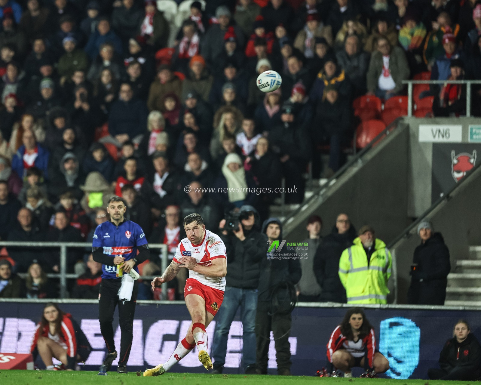 Mark Percival of St. Helens converts for a goal during the Betfred Super League Round 3 match St Helens vs Leigh Leopards at Totally Wicked Stadium, St Helens, United Kingdom, 1st March 2024

(Photo by Mark Cosgrove/News Images)