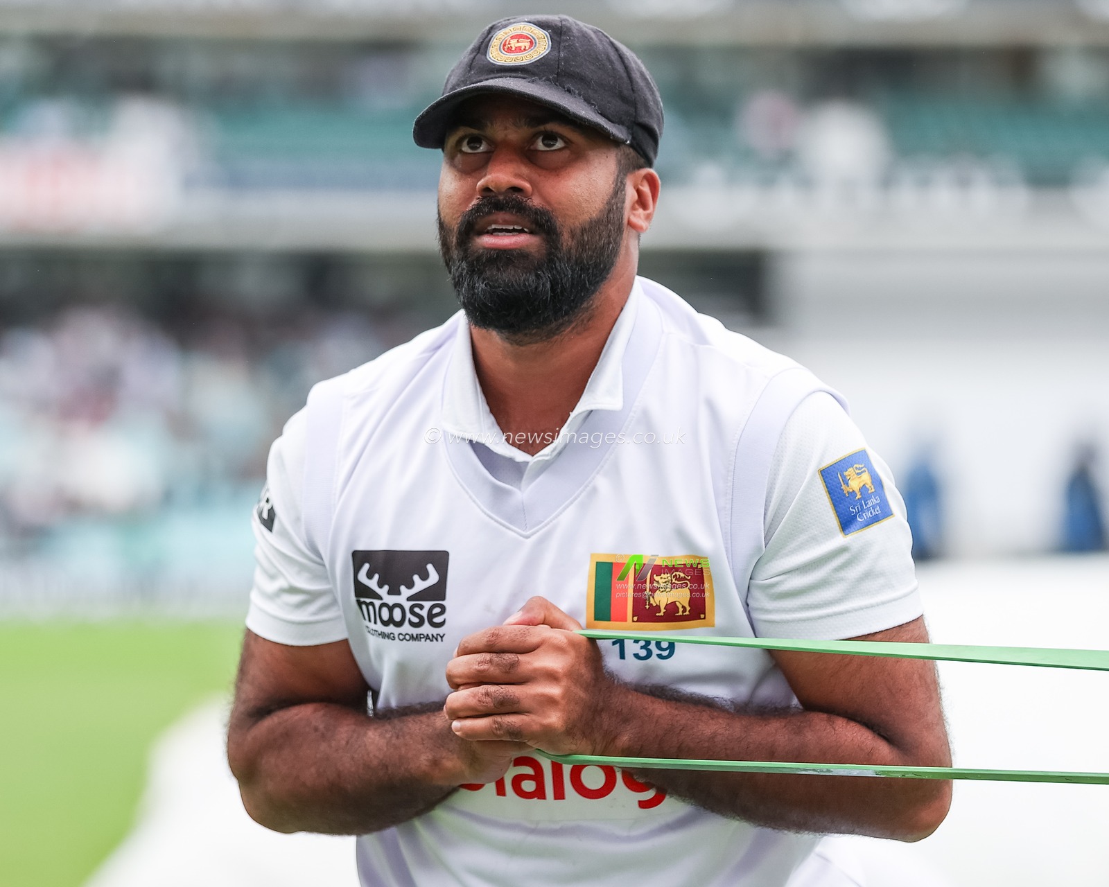 Lahiru Kumara of Sri Lanka warming up before play re-starts during the 3rd Rothesay Test Match Day One England v Sri Lanka at The Kia Oval, London, United Kingdom, 6th September 2024

(Photo by Mark Cosgrove/News Images)