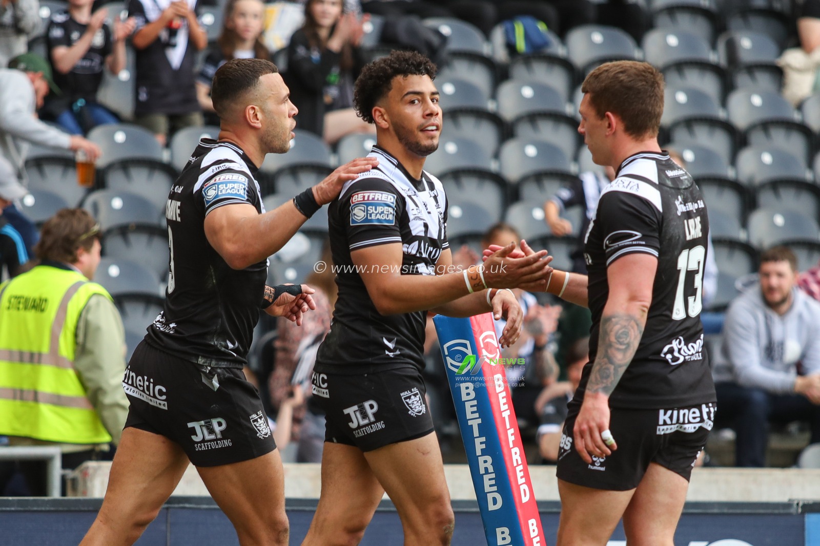 Darnell McIntosh #5 of Hull FC celebrates his second try of the match
