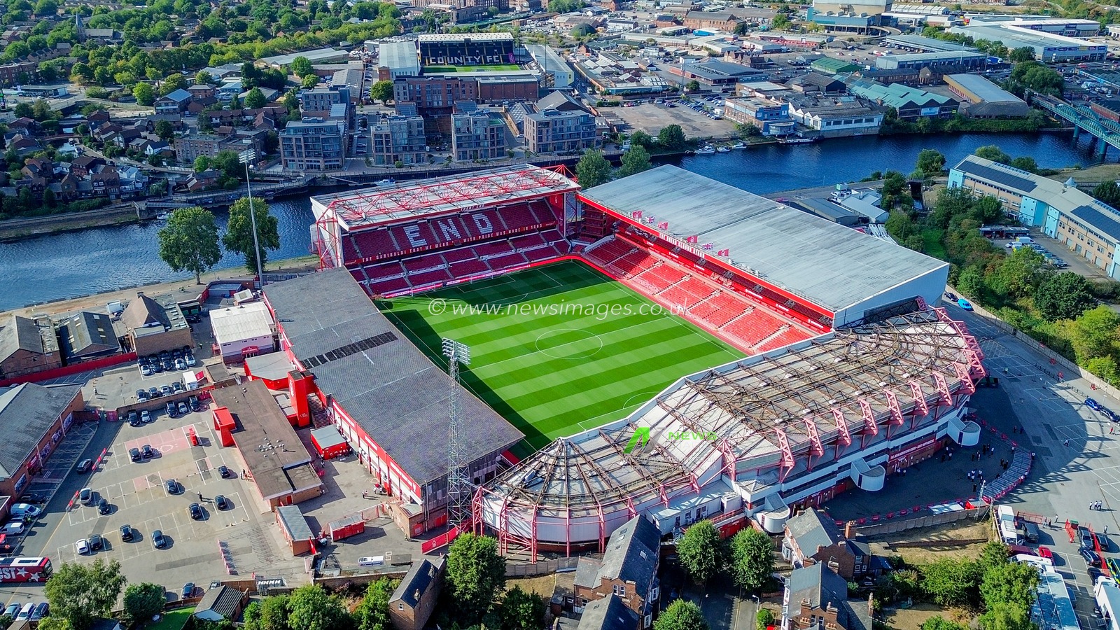 A general view of the pitch and stands during the Carabao Cup round 2 match Nottingham Forest vs Leeds Rhinos at City Ground, Nottingham, United Kingdom on 25 August 2026

(Photo by Maynard Manyowa/News Images)