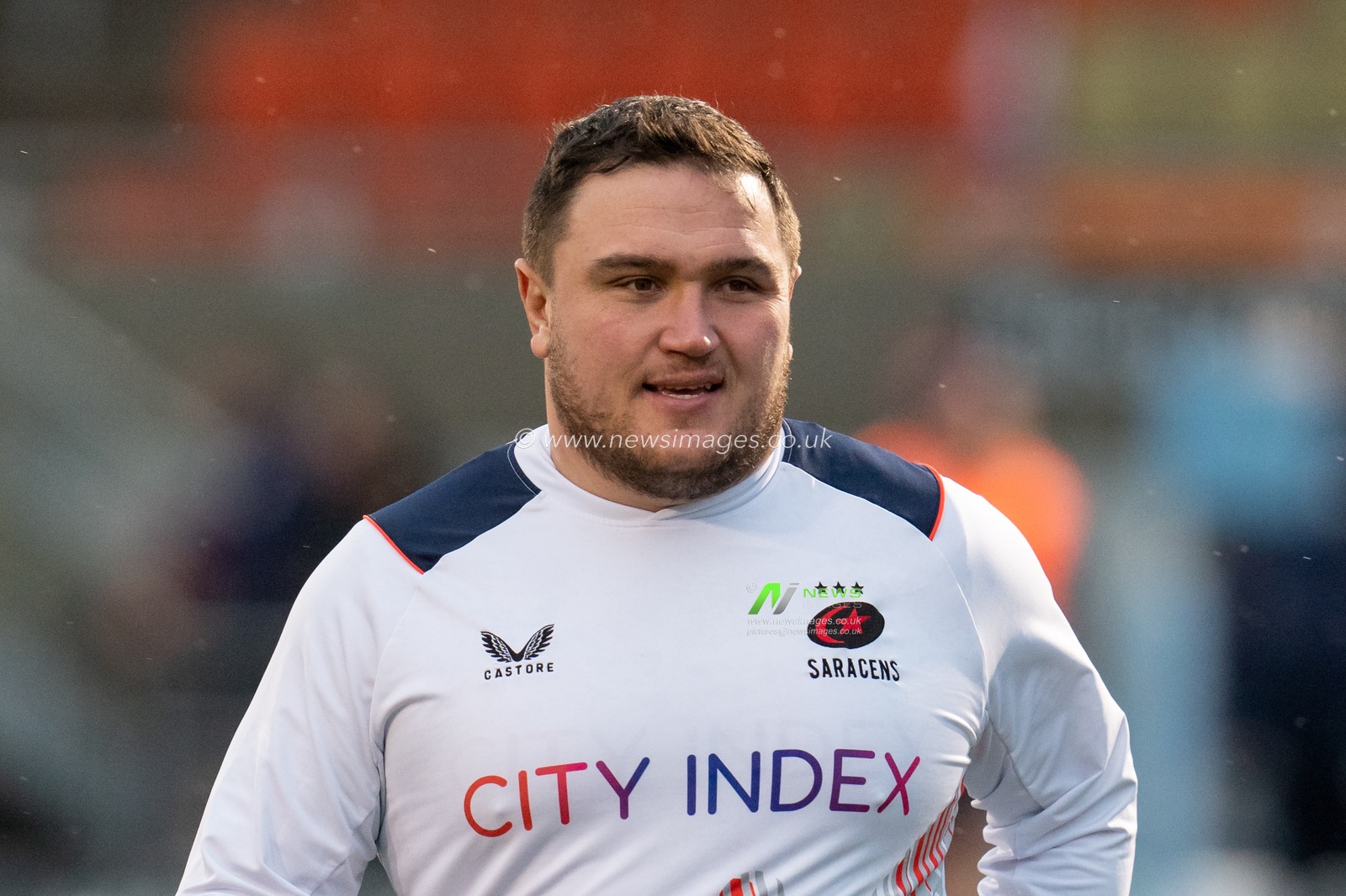Jamie George #2 of Saracens warming up prior to the Gallagher Premiership match Saracens vs Exeter Chiefs at StoneX Stadium, London, United Kingdom, 31st December 2022

(Photo by Richard Washbrooke/News Images)