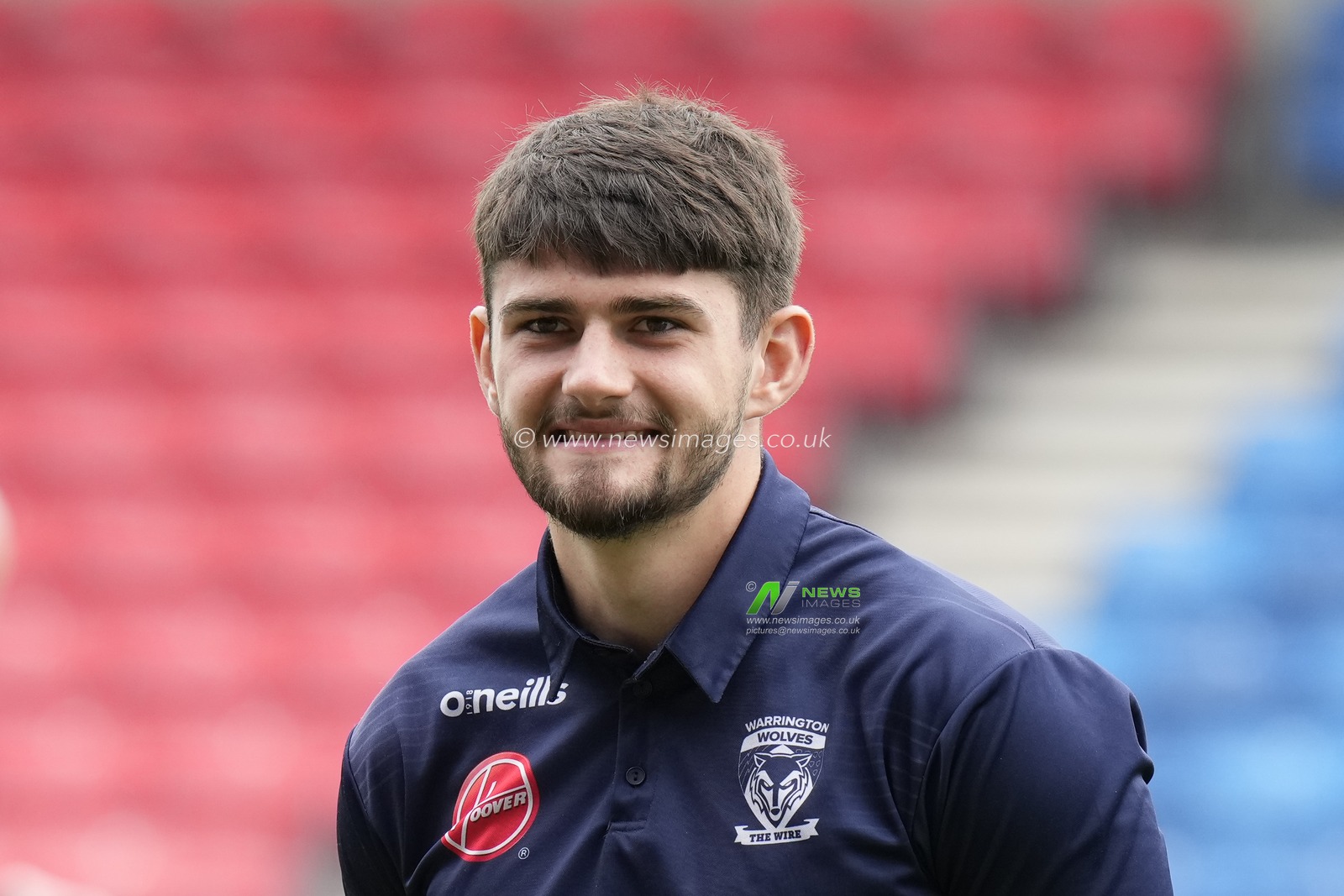 Jack Darbyshire of Warrington Wolves inspects the pitch before the Betfred Super League match Salford Red Devils vs Warrington Wolves at AJ Bell Stadium, Eccles, United Kingdom, 3rd September 2022

(Photo by Steve Flynn/News Images)