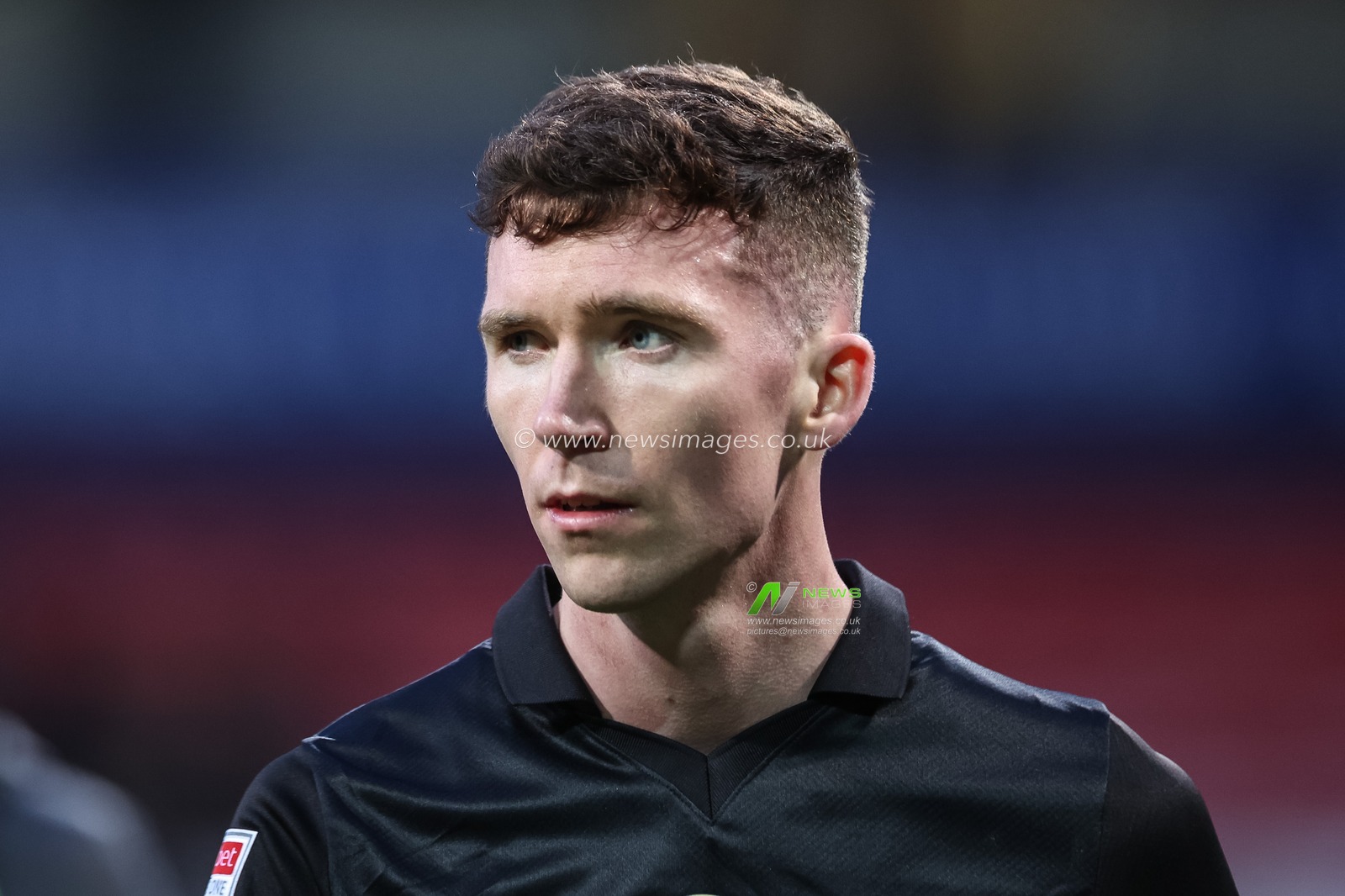 Conor Grant of Barnsley during the Sky Bet League 1 match Bolton Wanderers vs Barnsley at Toughsheet Community Stadium, Bolton, United Kingdom, 3rd February 2024

(Photo by Mark Cosgrove/News Images)