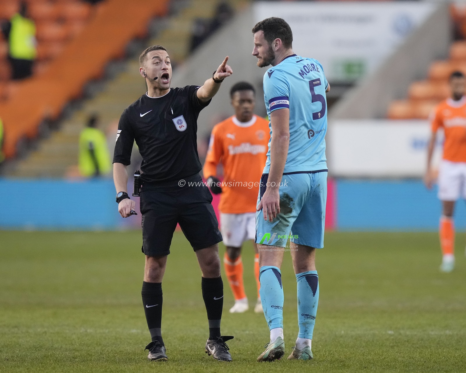 Referee Paul Howard shouts instructions to Elliott Moore of Oxford United during the Sky Bet League 1 match Blackpool vs Oxford United at Bloomfield Road, Blackpool, United Kingdom, 10th February 2024

(Photo by Steve Flynn/News Images)