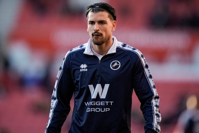 Tristan Crama of Millwall in the pregame warmup session  during the Sky Bet Championship match Stoke City vs Millwall at Bet365 Stadium, Stoke On Trent, United Kingdom on 21 April 2026

(Photo by Maynard Manyowa/News Images)
