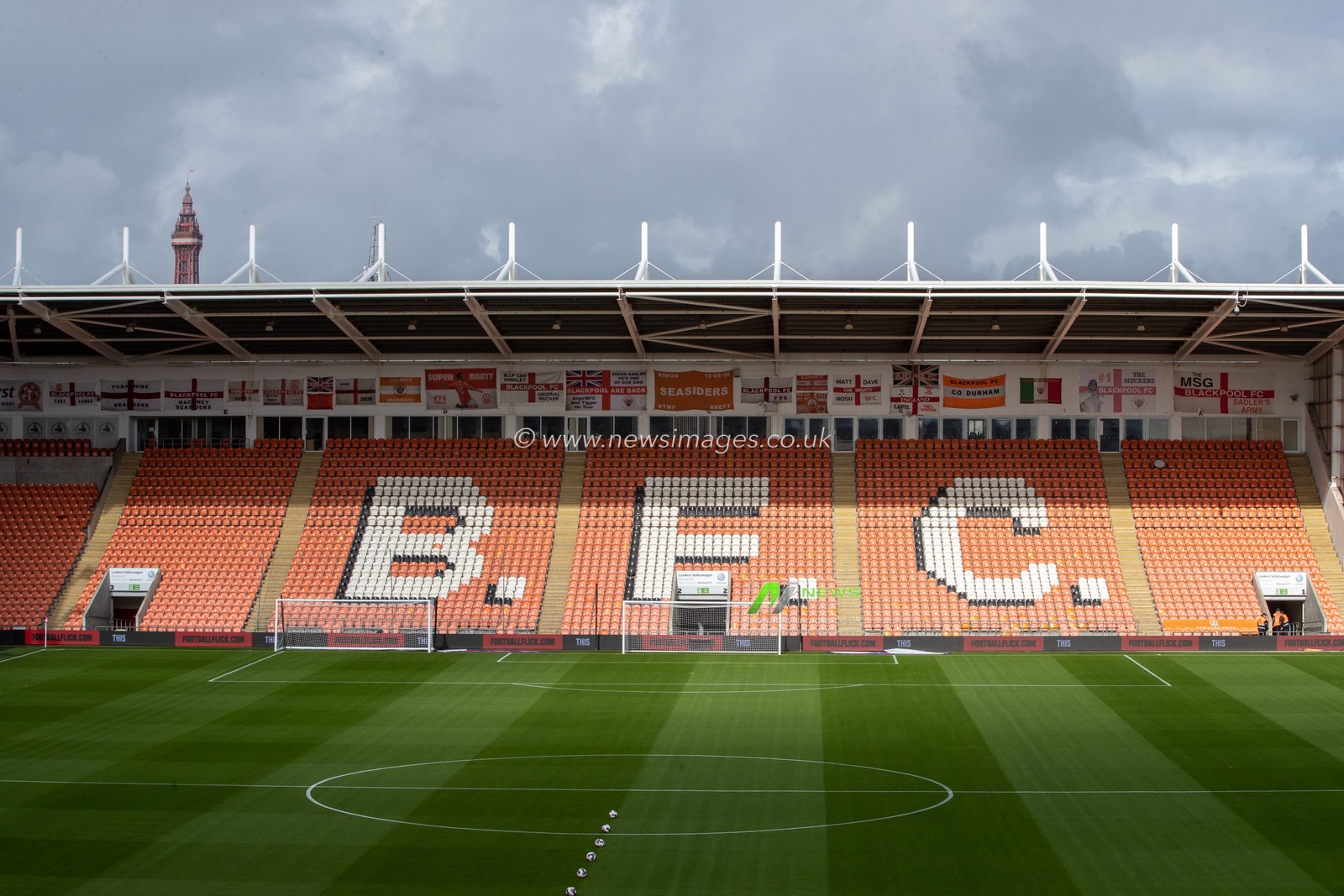 General view inside Bloomfield Road Stadium ahead of the Sky Bet Championship match Blackpool vs Norwich City at Bloomfield Road, Blackpool, United Kingdom, 1st October 2022

(Photo by James Heaton/News Images)