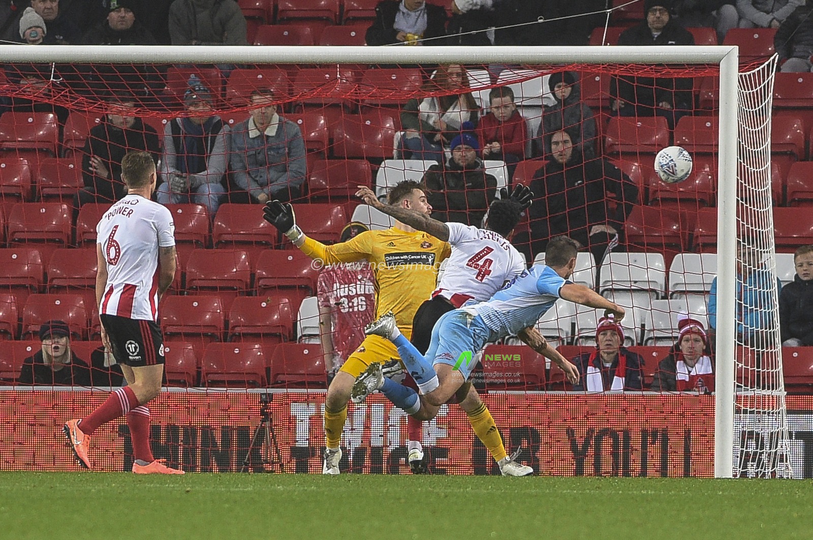 23rd November 2019, Stadium Of Light, Sunderland, England; Sky Bet League 1, Sunderland v Coventry City : Dominic Hyam (15) of Coventry City scores to make it 1-0

Credit: Iam Burn/News Images