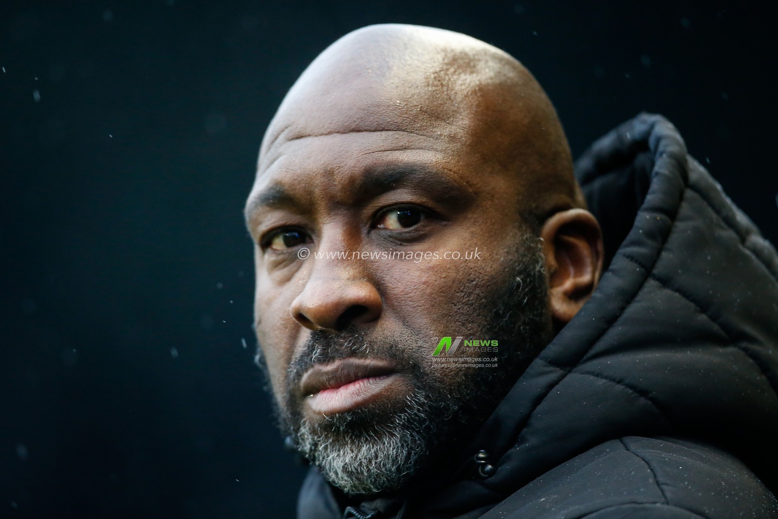 Darren Moore manager of Sheffield Wednesday during the Sky Bet League 1 match Sheffield Wednesday vs Oxford United at Hillsborough, Sheffield, United Kingdom, 17th December 2022

(Photo by Ben Early/News Images)