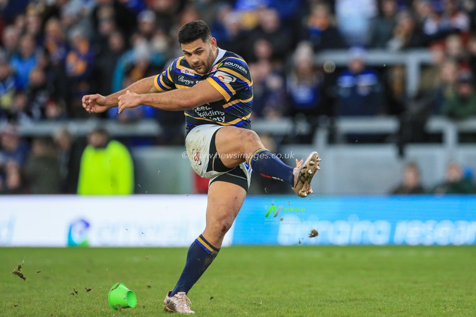 12th January 2020, Headingley Carnegie Stadium, Leeds, England; Jamie Jones-Buchanan, Rob Burrow Testimonial, Leeds Rhinos v Bradford Bulls : Rhyse Martin (12) of Leeds Rhinos in action during the game 


Credit: Mark Cosgrove/News Images