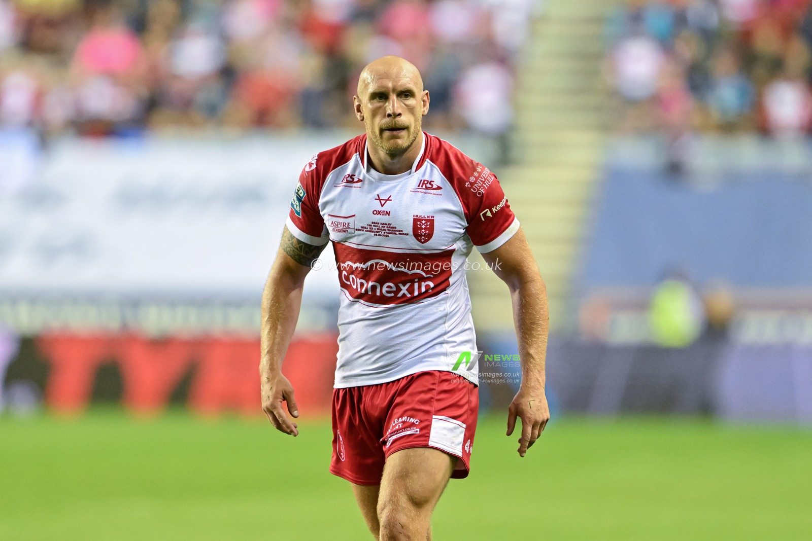 Dean Hadley of Hull KR during the Betfred Super League Round 25 match Wigan Warriors vs Hull KR at The Brick Community Stadium, Wigan, United Kingdom, 6th September 2024

(Photo by Cody Froggatt/News Images)