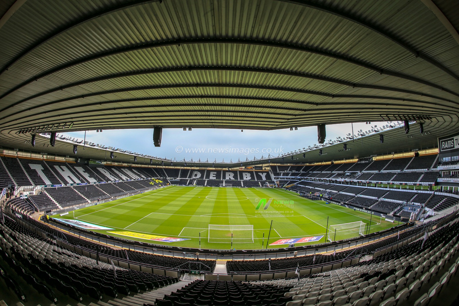 11th May 2019, Pride Park, Derby, England; Sky Bet Championship Play-offs Semi-Final 1st leg, Derby County vs Leeds United ; A general views of Pride Park



Credit: Mark Cosgrove/News Images 

English Football League images are subject to DataCo Licence