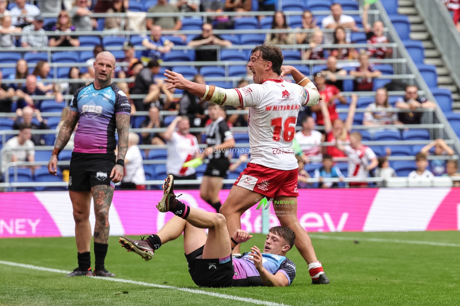 Jai Whitbread of Hull KR celebrates his try during the Betfred Super League Magic Weekend match Hull KR vs Hull FC at Hill Dickinson Stadium, Liverpool, United Kingdom on 04 July 2026

(Photo by Mark Cosgrove/News Images)