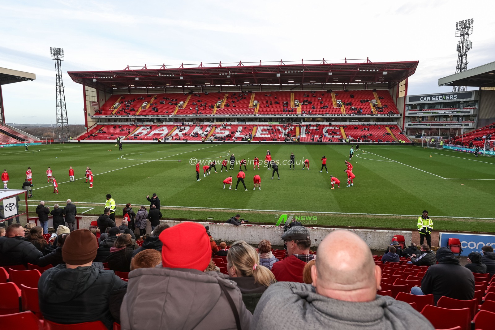 Barnsley FC players warming up during the Sky Bet League 1 match Barnsley vs Wigan Athletic at Oakwell, Barnsley, United Kingdom, 1st January 2024

(Photo by Mark Cosgrove/News Images)