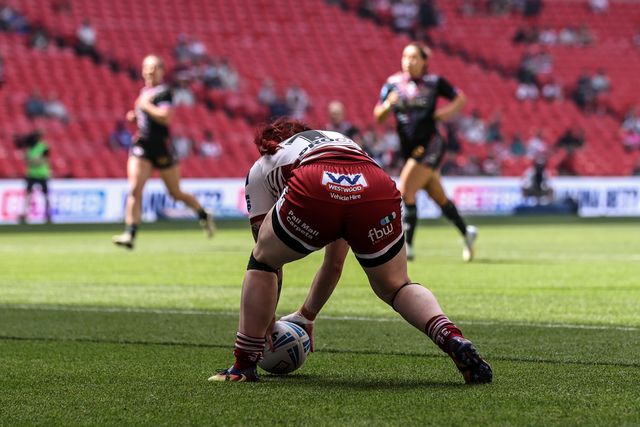 Eva Hunter goes over for a try during the Betfred Women's Challenge Cup Final Wigan Warriors vs St Helens at Wembley Stadium, London, United Kingdom on 30 May 2026

(Photo by Alfie Cosgrove/News Images)