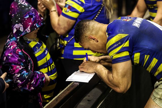 Betfred Challenge Cup Warrington Wolves v Sheffield Eagles