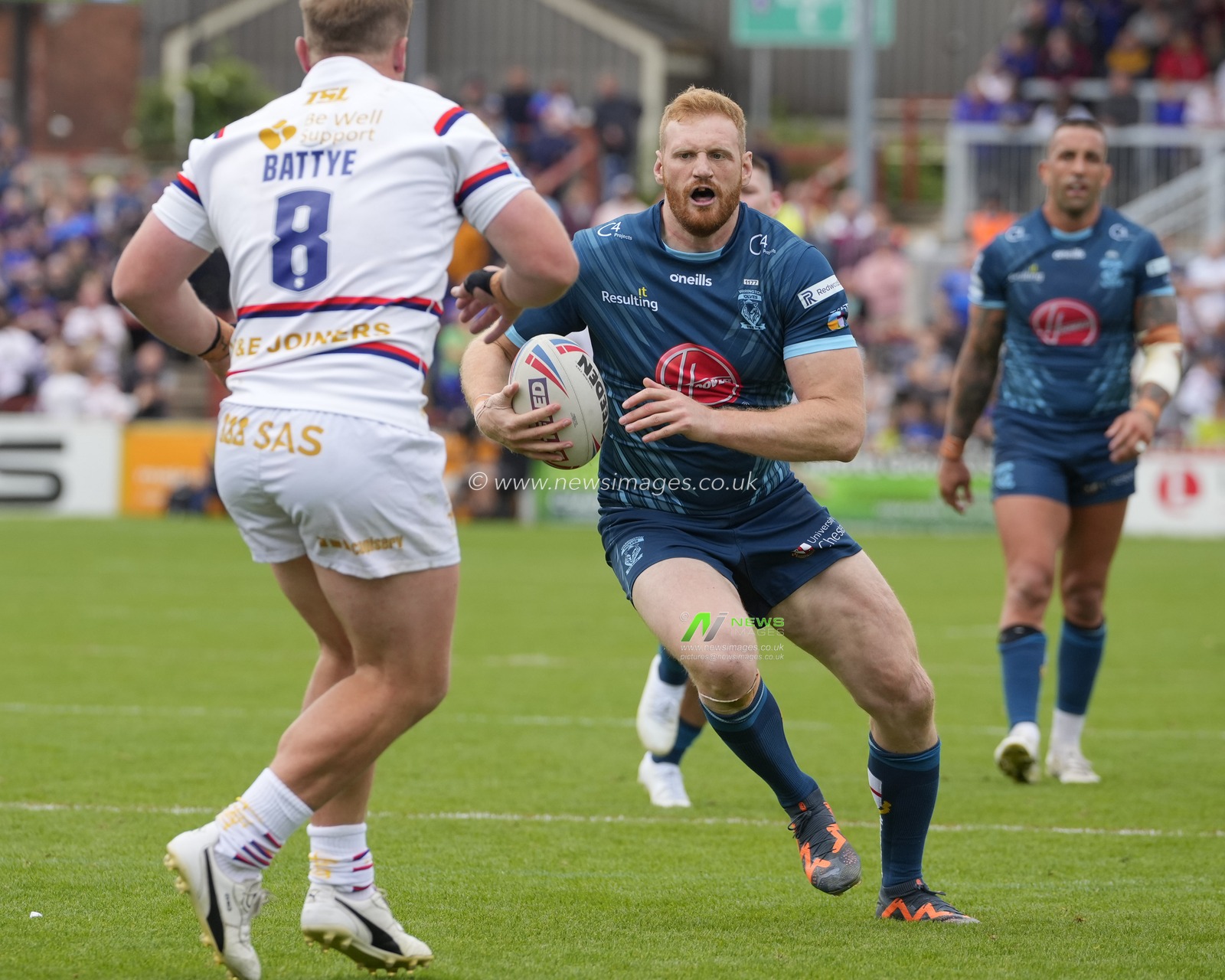 Joe Bullock #19 of Warrington Wolves runs at Eddie Battye #8 of Wakefield Trinity during the Betfred Super League Round 20 match Wakefield Trinity vs Warrington Wolves at The Be Well Support Stadium, Wakefield, United Kingdom, 30th July 2023

(Photo by Steve Flynn/News Images)