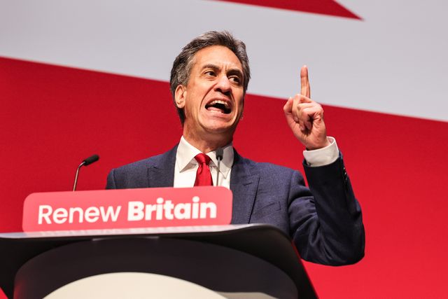Ed Milliband MP, Secretary of State for Energy Security and Net Zero addresses conference during the Labour Party Annual Conference 2025 Day 4 at ACC, Liverpool, United Kingdom, 1st October 2025

(Photo by Mark Cosgrove/News Images)