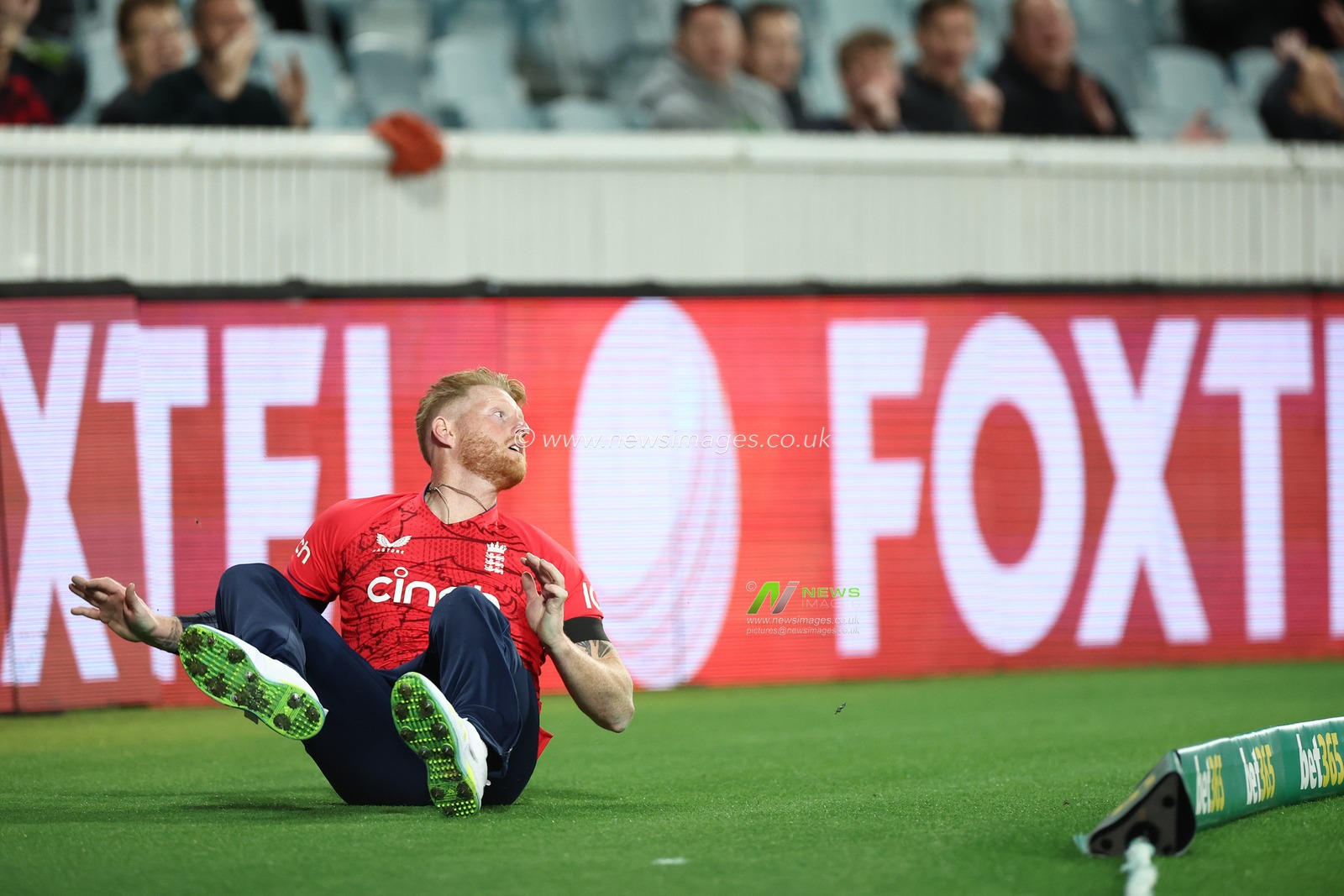 Ben Stokes of England attempts a catch on the boundary during the Dettol T20I Series 2 of 3 match Australia vs England at Manuka Oval, Canberra, Australia, 12th October 2022

(Photo by Patrick Hoelscher/News Images)
