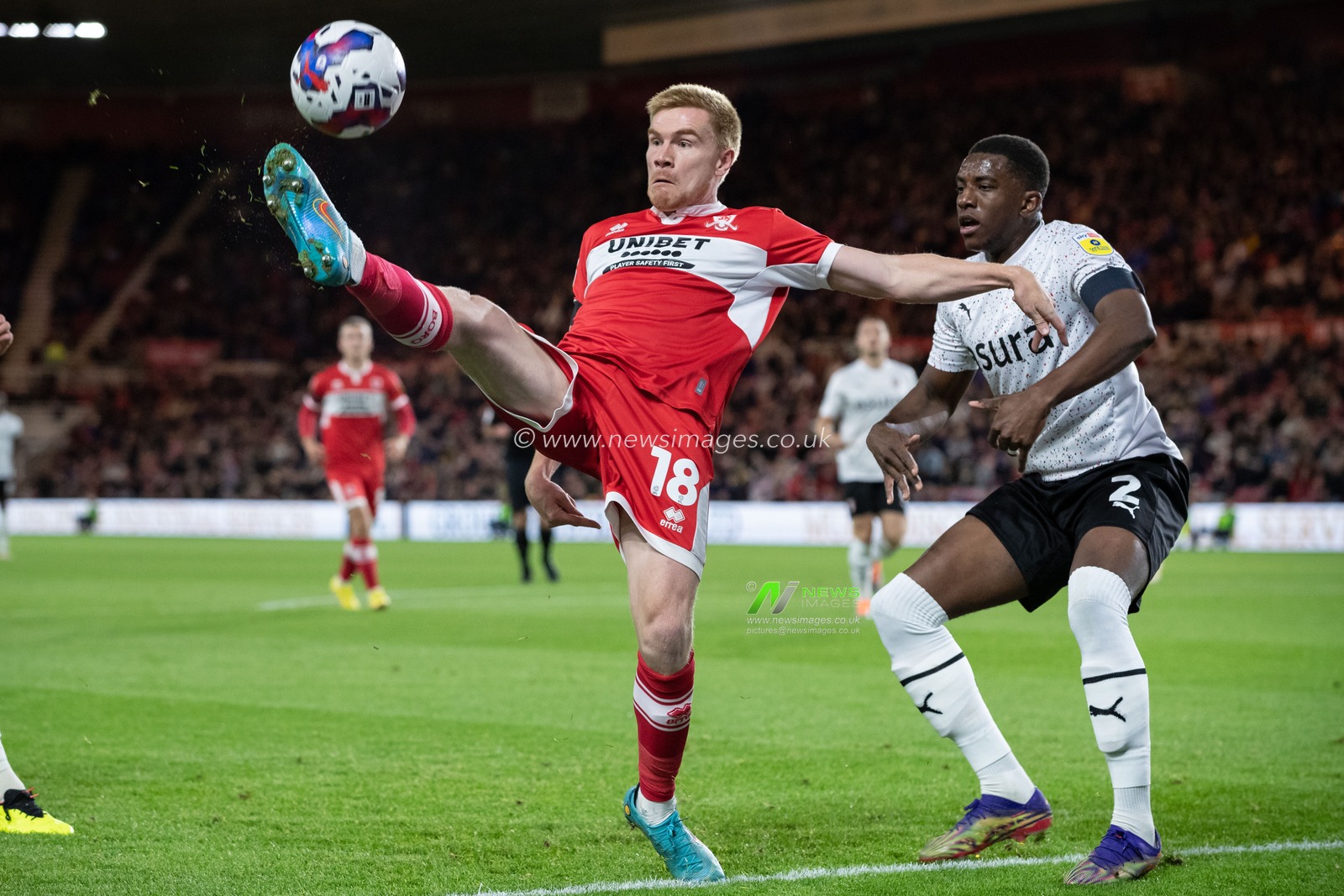 Duncan Watmore #18 of Middlesbrough in action during the Sky Bet Championship match Middlesbrough vs Rotherham United at Riverside Stadium, Middlesbrough, United Kingdom, 17th September 2022

(Photo by James Heaton/News Images)