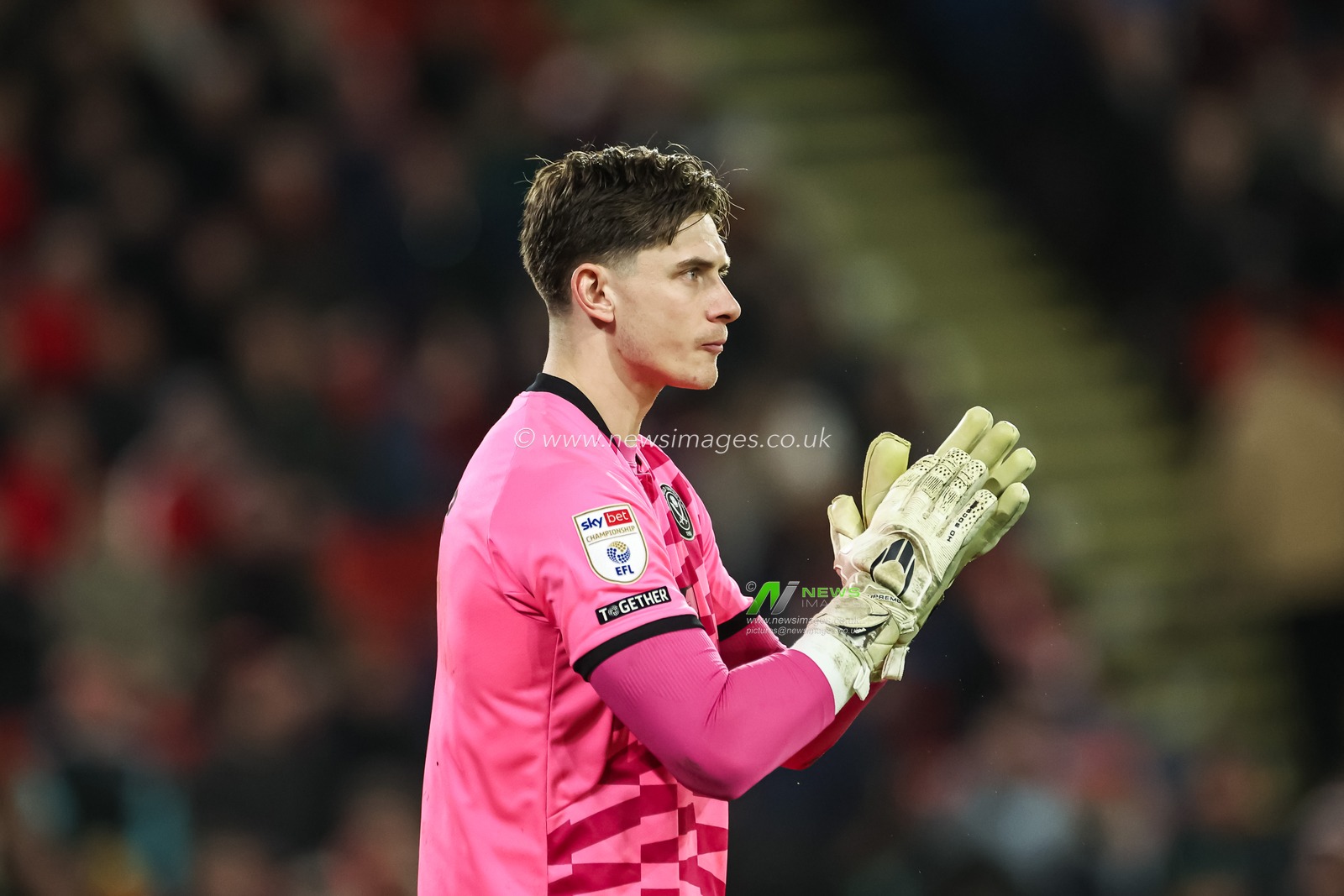 Michael Cooper of Sheffield United during the Sky Bet Championship match Sheffield United vs Leeds United at Bramall Lane, Sheffield, United Kingdom, 24th February 2025

(Photo by Mark Cosgrove/News Images)
