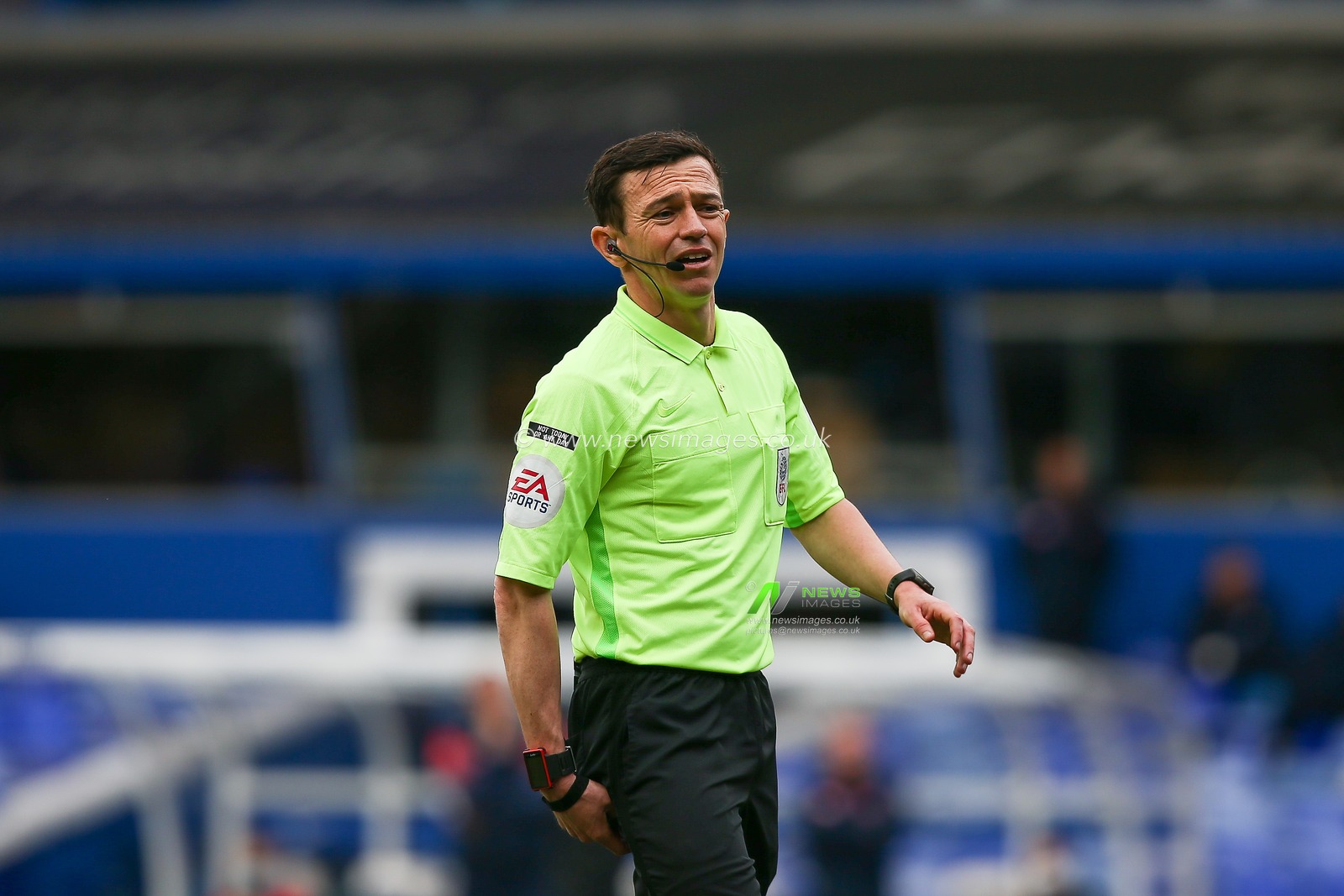 Referee Tony Harrington during the game Coventry City vs Wycombe Wanderers