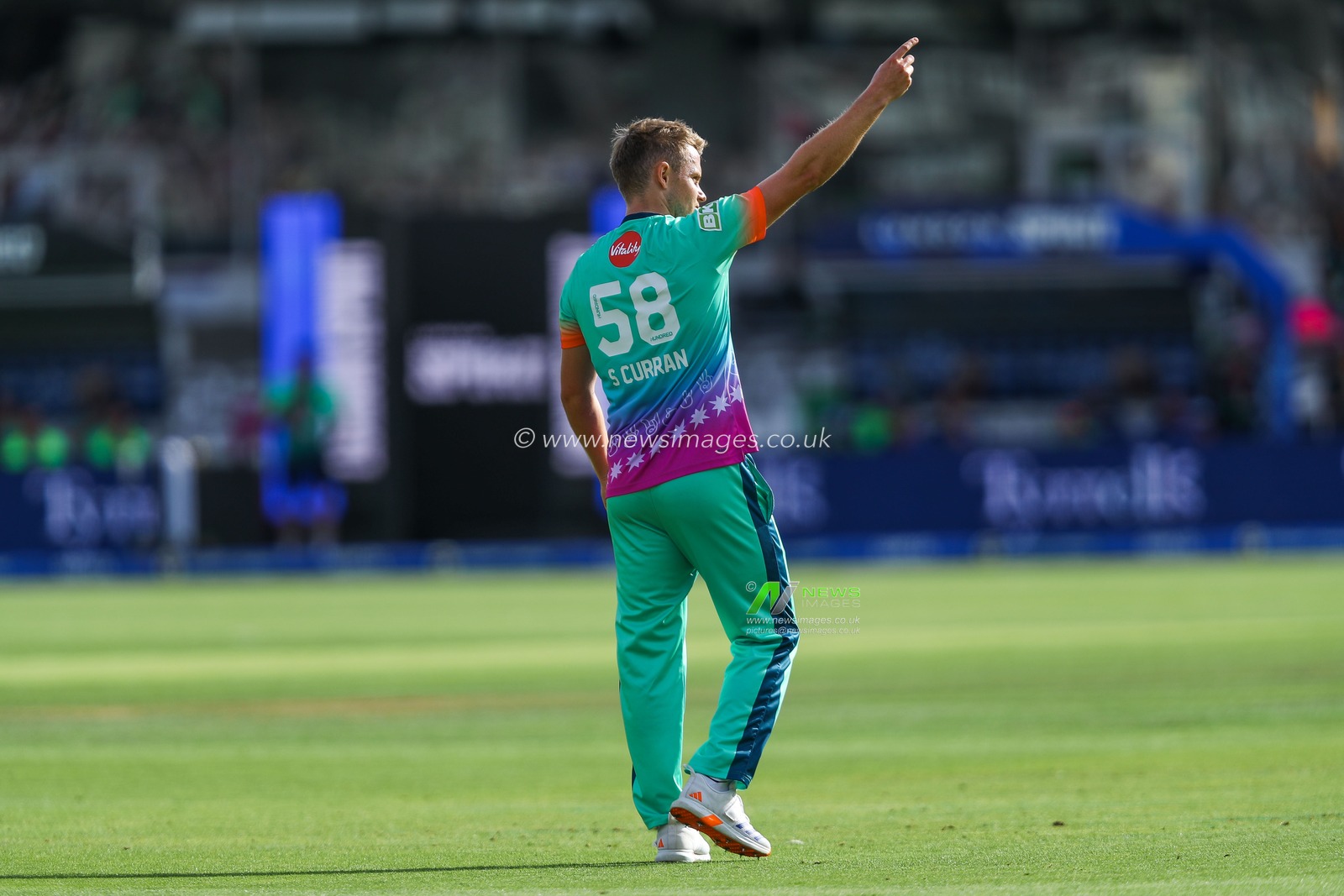 Sam Curran of Oval Invincibles prepares to bowl his hat-trick ball during the The Hundred match London Spirit Men vs Oval Invincibles at Lords, London, United Kingdom, 4th August 2024

(Photo by Izzy Poles/News Images)
