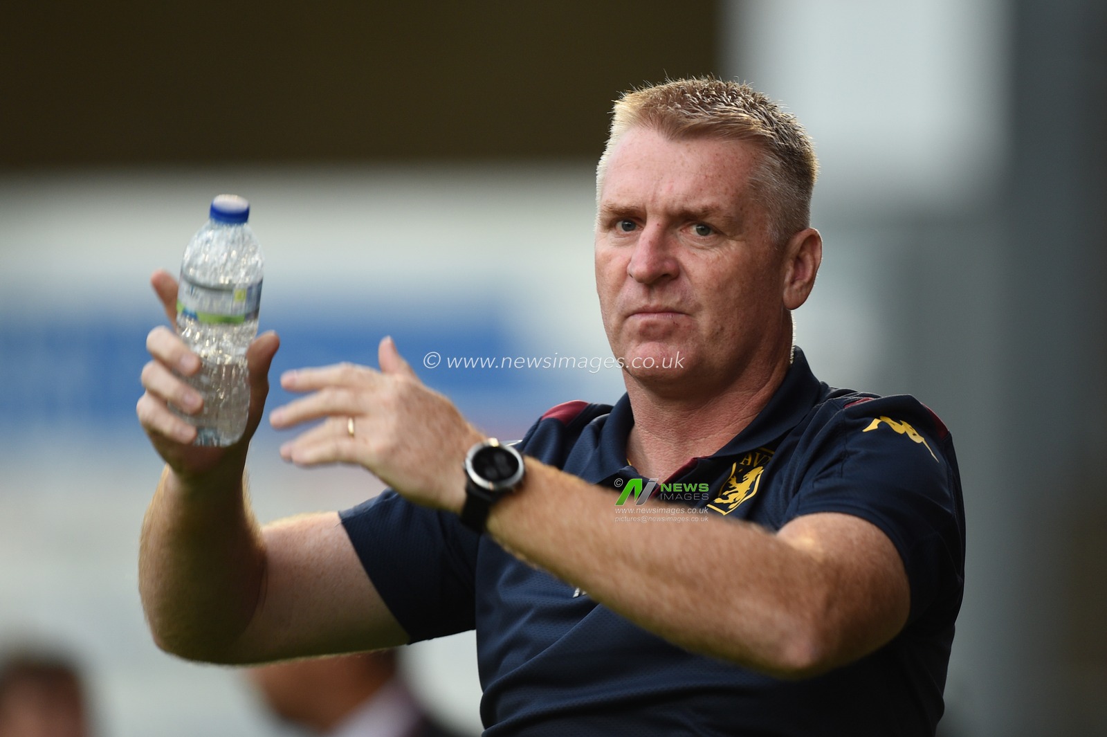 27th August 2019 , Gresty Road, Crewe, England; Carabao Cup Football, Second Round, Crewe Alexandrea vs Aston Villa ; Dean Smith manager of Aston Villa before kick off


Credit: Richard Long/News Images

English Football League images are subject to DataCo Licence