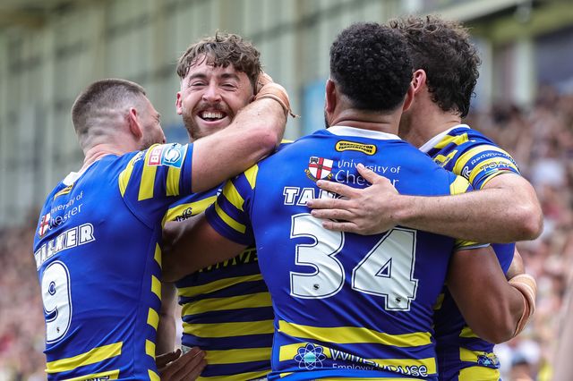 Matty Ashton of Warrington Wolves celebrates his try during the Betfred Super League round 19 match Warrington Wolves vs Hull KR at The Halliwell Jones Stadium, Warrington, United Kingdom on 18 July 2026

(Photo by Mark Cosgrove/News Images)