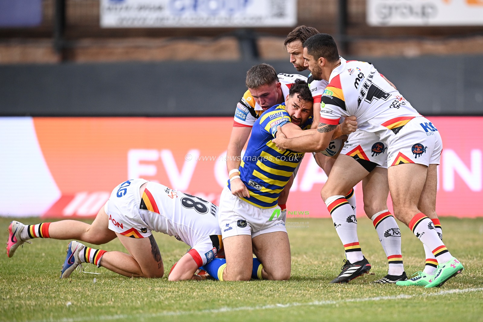 Betfred Super League round 22 Bradford Bulls v Warrington Wolves