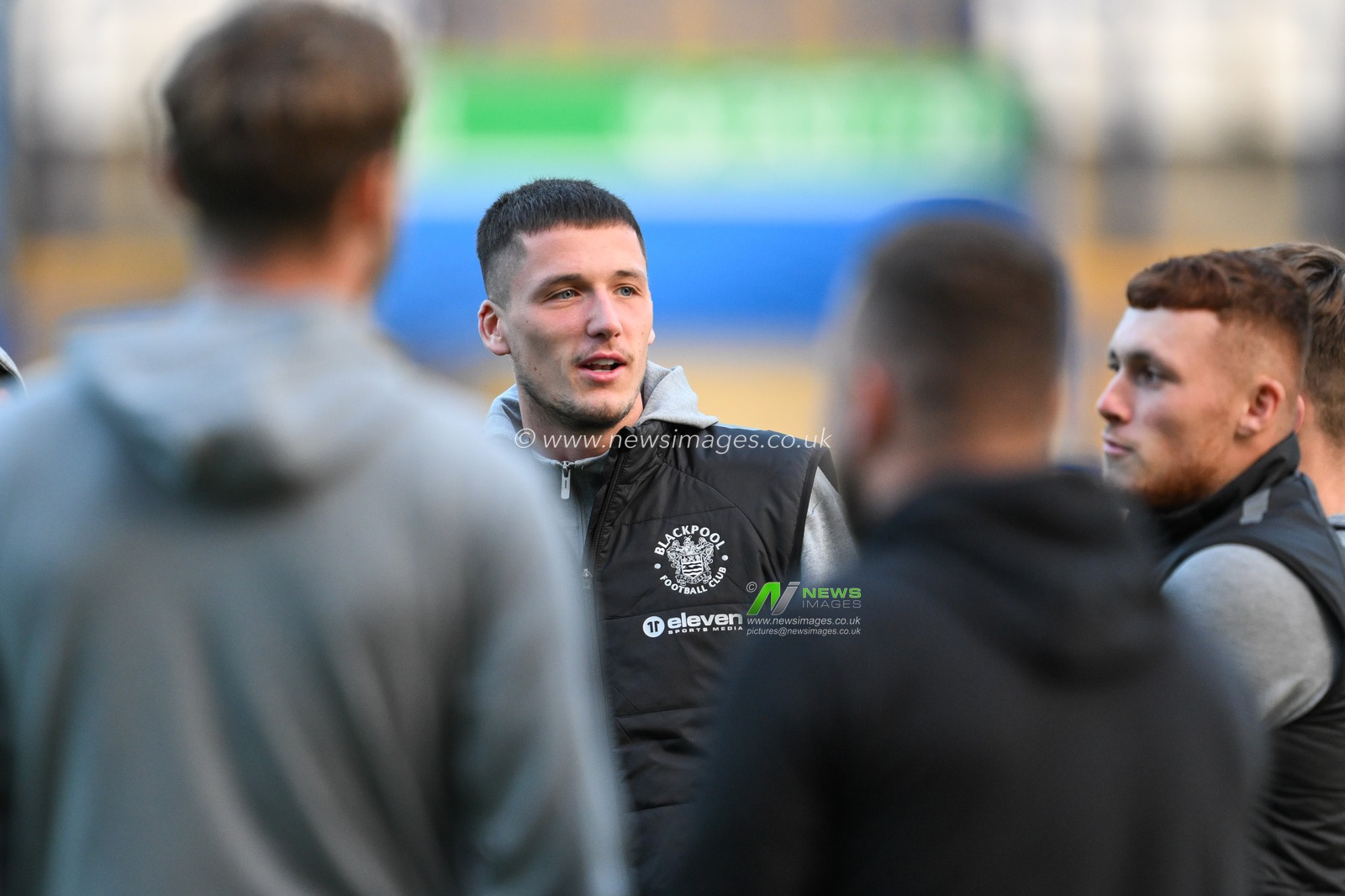 Oliver Casey of Blackpool chats to team mates ahead of the Sky Bet League 1 match Huddersfield Town vs Blackpool at John Smith's Stadium, Huddersfield, United Kingdom, 24th September 2024

(Photo by Craig Thomas/News Images)