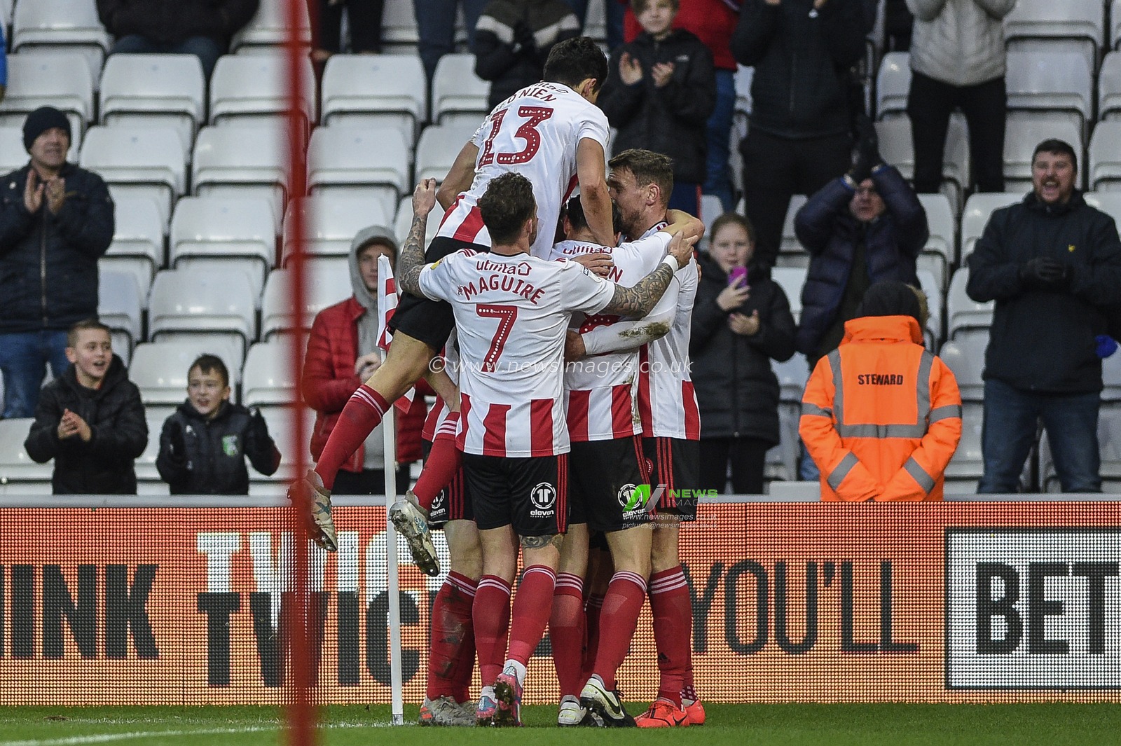 4th January 2020, Stadium Of Light, Sunderland, England; Sky Bet League 1, Sunderland v Lincoln City : Lynden Gooch (11) of Sunderland celebrates his goal with his team mates after scoring to make it 3-0 

Credit: Iam Burn/News Images